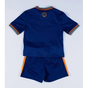 Newcastle United Tredjetrøje Børn 2025-26 Kortærmet (+ Korte bukser)